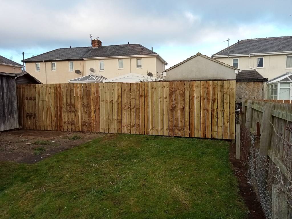 First Class Job, image showcasing Belmont Handyman Services fencing work. 